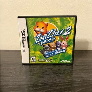Zhu Zhu Pets 2: Featuring The Wild Bunch Nintendo DS Game